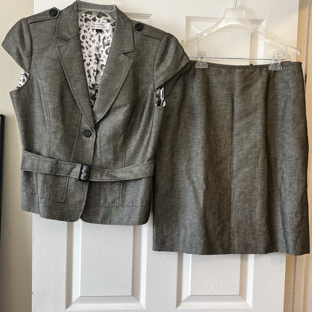 Tahari Arthur S. Levine Skirt Suit Set Olive Green Belted Blazer Leopard Lining